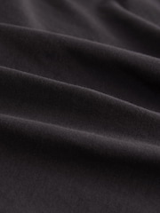 Anthrazitgraue Waschung - Besticktes Mini-Sommerkleid aus Jersey - Bild 5 von 5