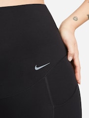 Nike Black Maternity Zenvy High Waisted 7/8 Leggings with Pockets - Image 5 of 9