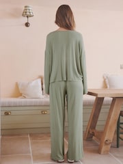 Salbeigrün - Gerippter, langärmeliger Pyjama - Bild 3 von 9