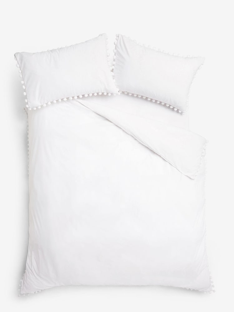Ensemble housse de couette et taie d'oreiller pompon - Image 1 of 4