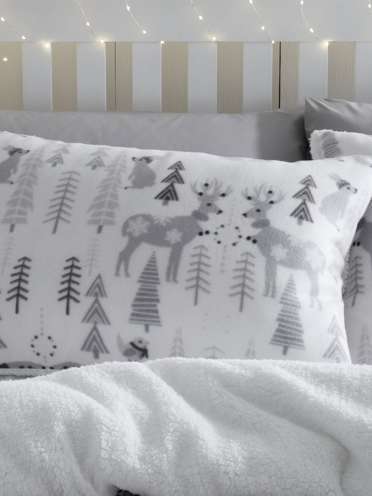 Catherine Lansfield Grey Winter Woodland Cosy and Warm Teddy Fleece Duvet Cover Set - Image 1 of 4