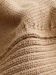 Camel - Ribbed V-Neck Knitted Tank Vest - Bild 6 von 6