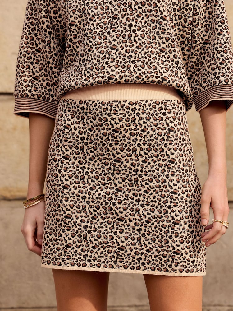 Brown Co-Ord Leopard Animal Knitted Mini Skirt - Image 2 of 6