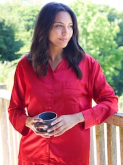 The Little Tailor Red Satin Button Through Pyjamas - Image 5 of 5