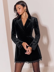 Lipsy X Samie Elishi Black Velvet Blazer Mini Dress - Image 5 of 6