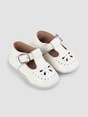 JoJo Maman Bébé White Peter Rabbit Leather Pre-Walker Shoes - Image 1 of 7