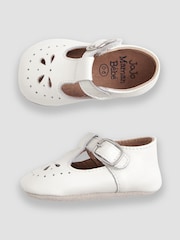 JoJo Maman Bébé White Peter Rabbit Leather Pre-Walker Shoes - Image 3 of 7