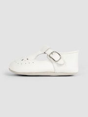 JoJo Maman Bébé White Peter Rabbit Leather Pre-Walker Shoes - Image 5 of 7
