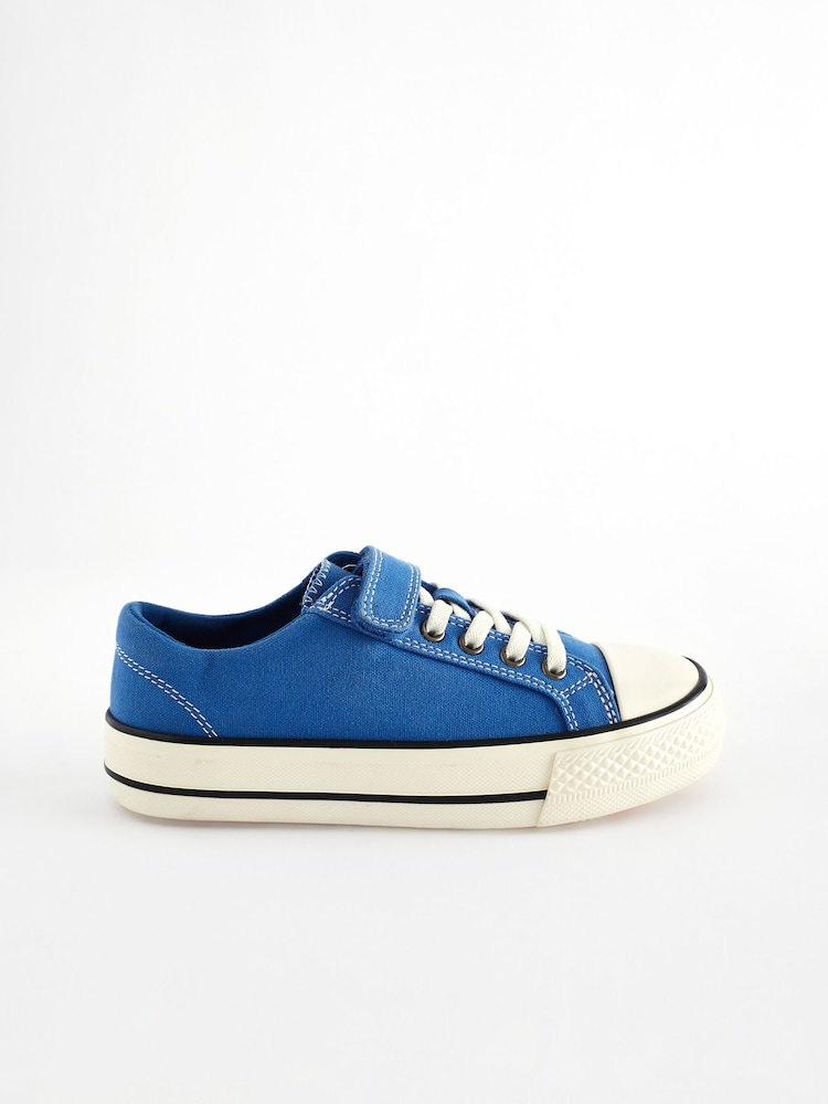 Blau - Turnschuhe mit elastischen Schnürsenkeln und einzelnem Riemen - Bild 1 von 5 Blau - Turnschuhe mit elastischen Schnürsenkeln und einzelnem Riemen - Bild 1 von 5