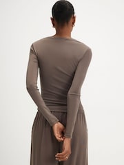 Smeđa - River Island Long Sleeve Soft Touch Scoop Top - Slika 4 od 4