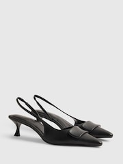 حذاء كورت كعب من جلد صناعي بحزام كاحل خلفي من River Island - صورة 3 من 6