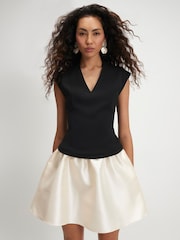River Island Black Short Sleeve Hybrid Satin Skirt Mini Dress - Image 2 of 4
