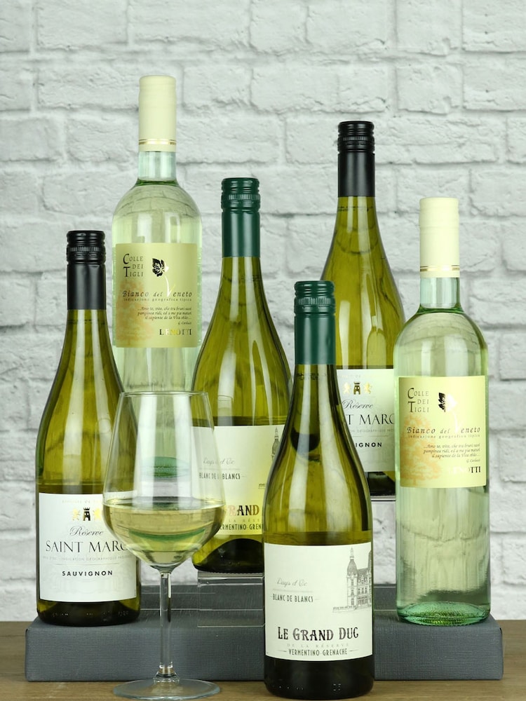 Le Bon Vin Aromatic White Wine Selection Half Case 75cl - Image 1 of 1
