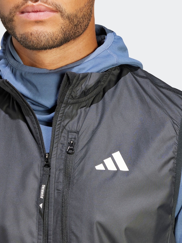 adidas Black Own the Run Gilet - Image 4 of 7