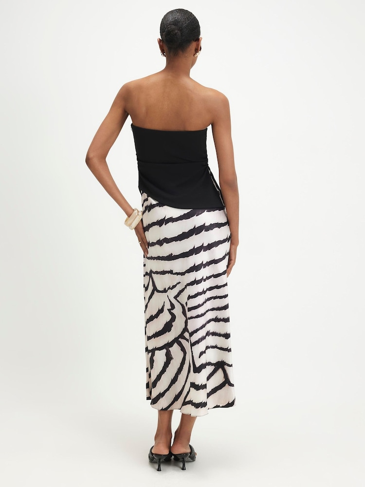 River Island Bandeau гибридті максимум көйлегі - 4суретінің 2 суреті River Island Bandeau гибридті максимум көйлегі - 4суретінің 2 суреті