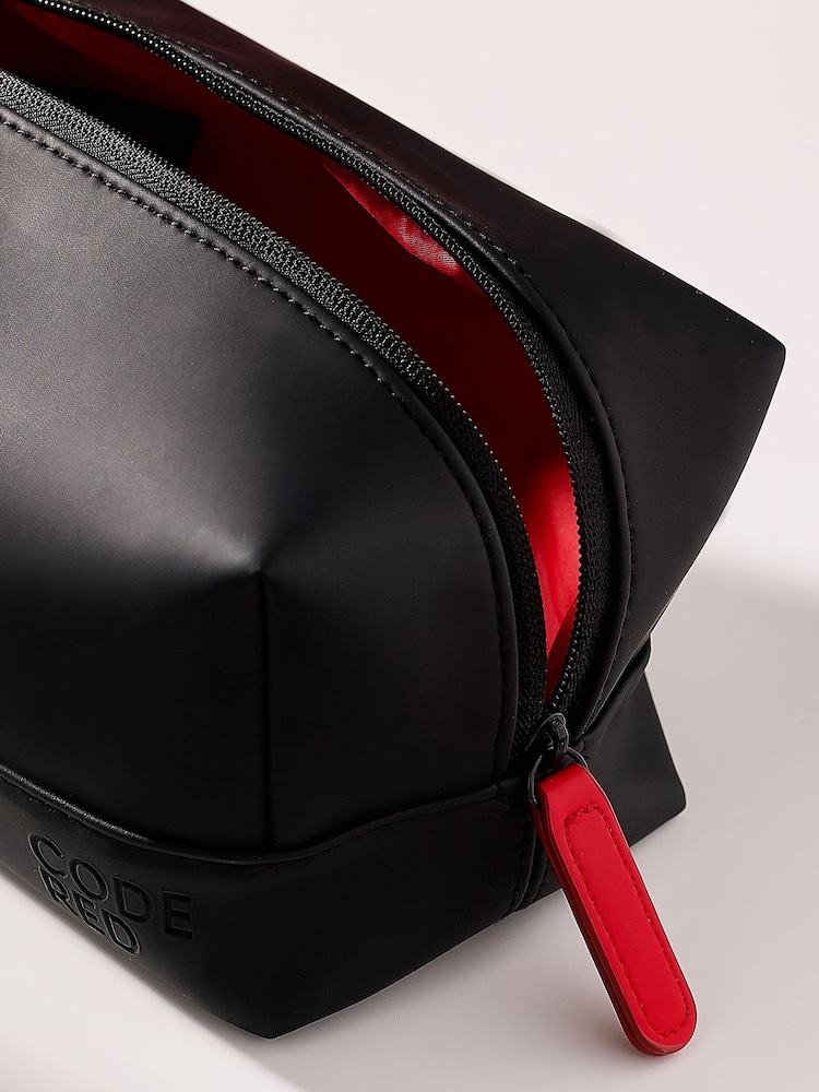 Code Red Wash Bag - Image 2 of 4