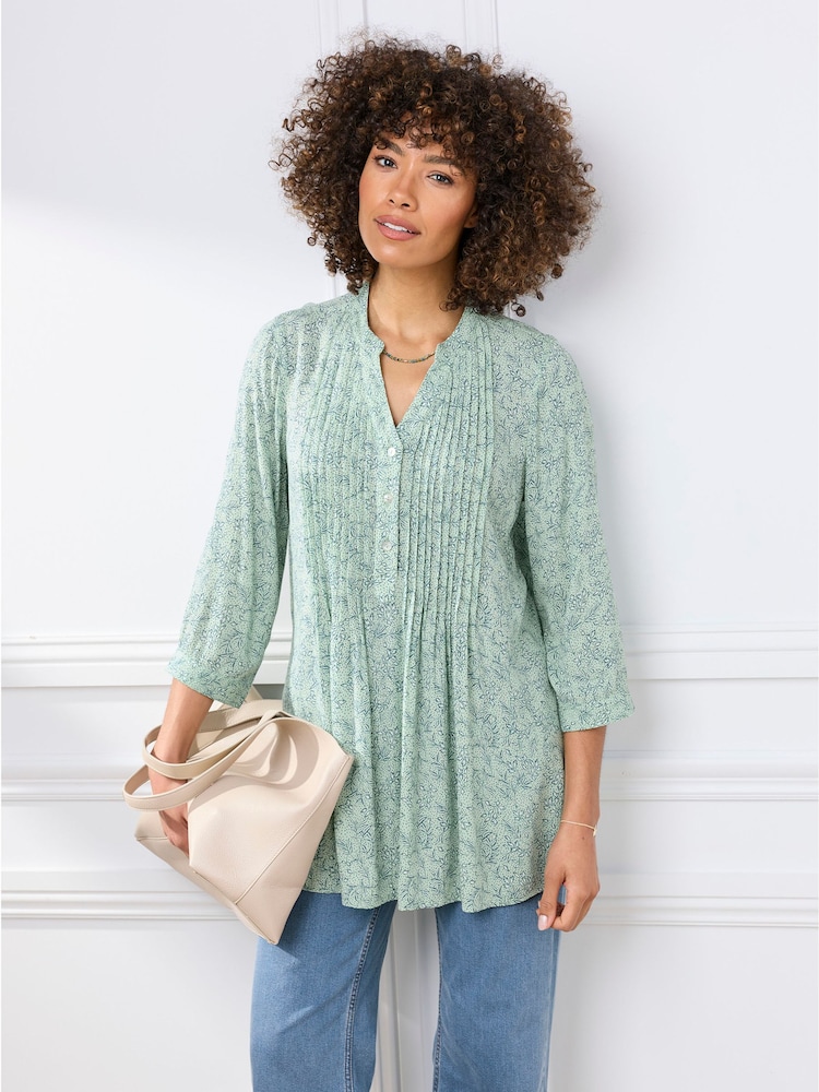Cotton Traders Green Printed Crinkle Tunic - Image 2 of 4 Cotton Traders Green Printed Crinkle Tunic - Image 2 of 4