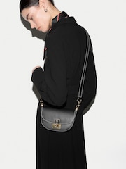 Svart - Jigsaw Leather Mini Saddle Bag - Bilde 1 av 7