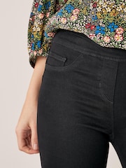 Black Super Stretch Soft Sculpt Pull-On Denim Leggings - Image 4 of 5