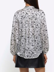 River Island White Pussybow Blouse - Image 2 of 4