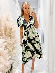 AX Paris Green Floral Printed Short Sleeve Belted Wrap Midi Dress - Image 4 of 4