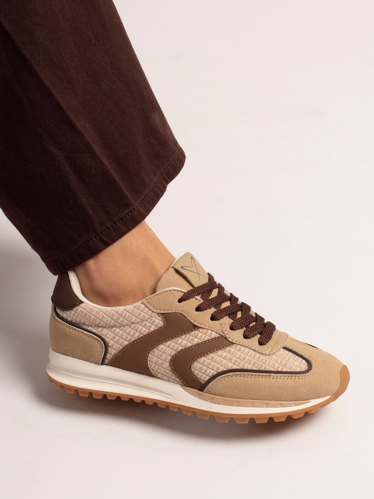 Lunar Brown Jaz Trainers - Image 1 of 5 Lunar Brown Jaz Trainers - Image 1 of 5