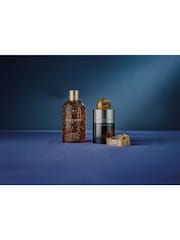 Molton Brown Mesmerising Oudh & Gold 300ml Bath & Shower Gel - Image 3 of 3