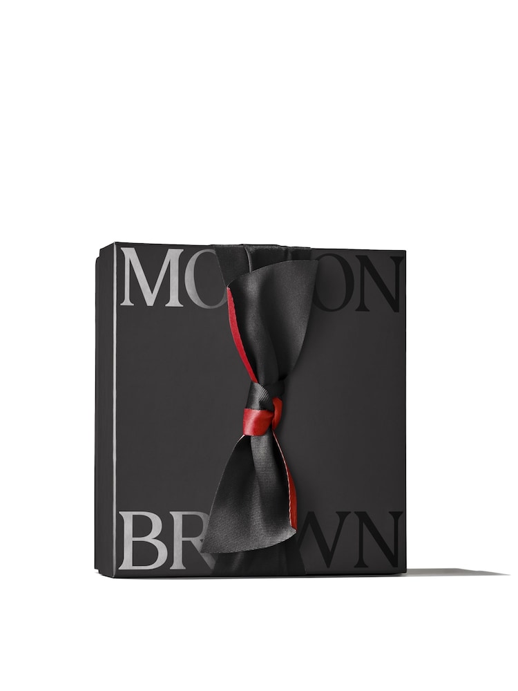 Molton Brown Re-charge Black Pepper Fragrance Collection (Worth £97) - Image 2 of 3 Molton Brown Re-charge Black Pepper Fragrance Collection (Worth £97) - Image 2 of 3