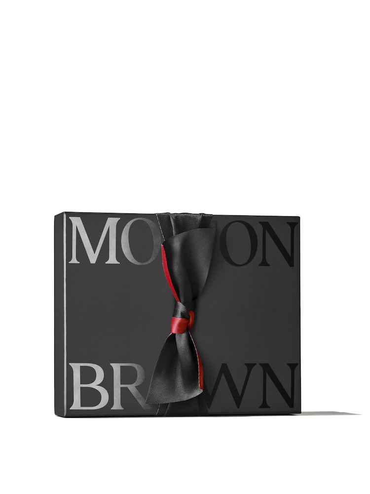 Molton Brown Coastal Cypress & Sea Fennel Scent Layering Set (Worth £42) - Image 2 of 3