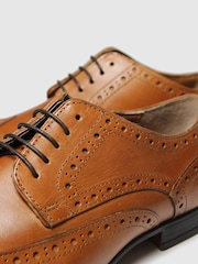 Rumenorjavi brogue čevlji Schuh Rowen - Slika 2 iz 4