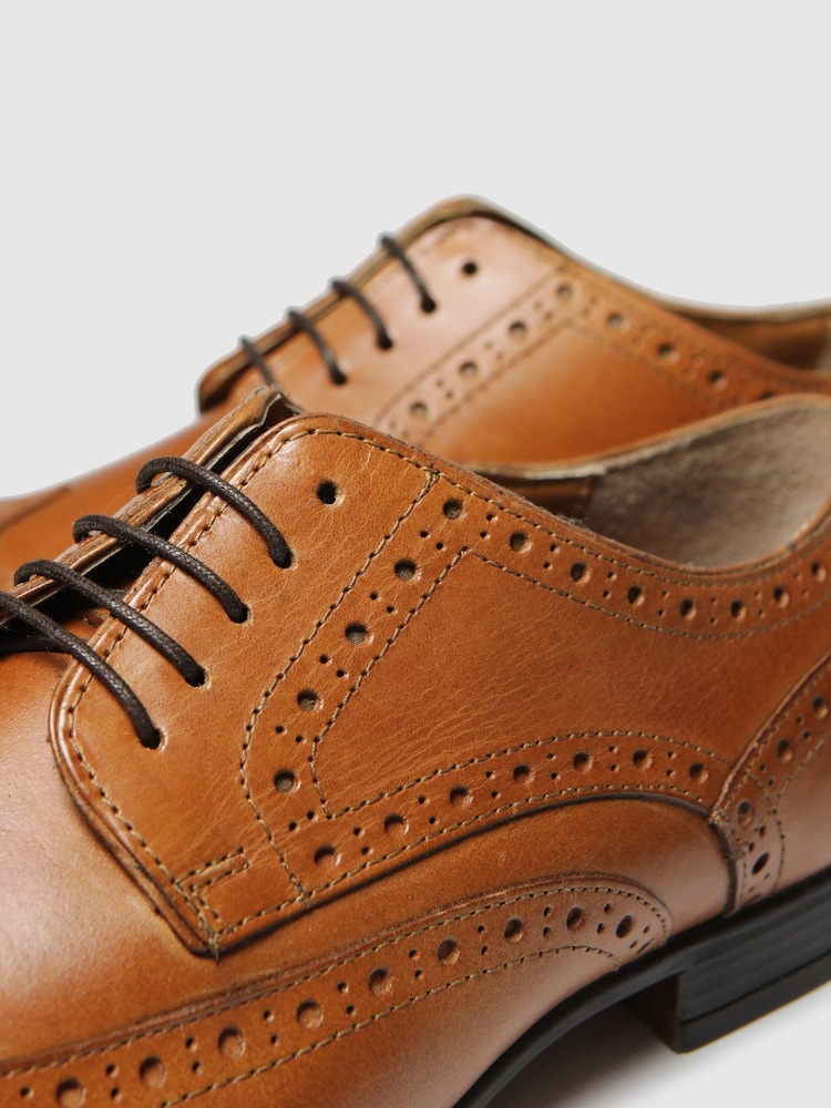 Rumenorjavi brogue čevlji Schuh Rowen - Slika 2 iz 4 Rumenorjavi brogue čevlji Schuh Rowen - Slika 2 iz 4