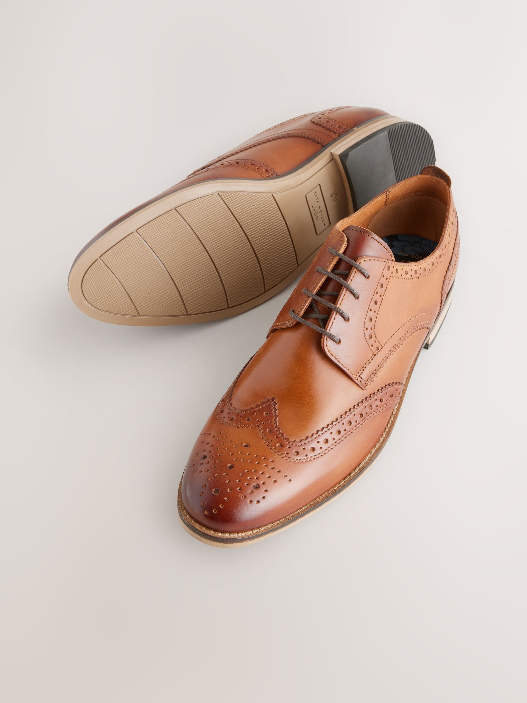 Tan Brown Wide Fit Leather Contrast Sole Brogue Shoes