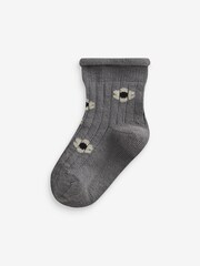 Grey White Flower Baby Socks 4 Packs (0mths-2yrs) - Image 4 of 5