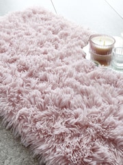 Catherine Lansfield Pink Cuddly Bath Mat - Image 1 of 2