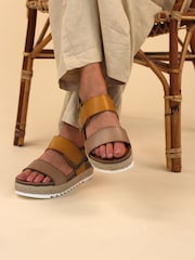 Lunar Deanna II Sandals - Image 9 of 9