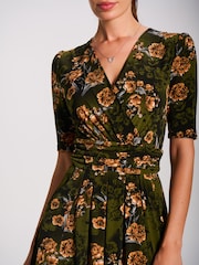 Jolie Moi Green Printed Jersey Maxi Dress - Image 3 of 6