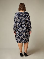 Live Unlimited Brown Curve Stone Dash Print Pleat Front Chuck On Dress - Image 2 of 8