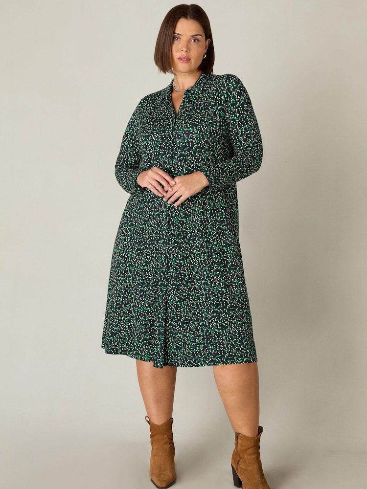 Live Unlimited Curve lockeres Hemdkleid aus Jersey mit Fleckendruck - Bild 1 von 4
