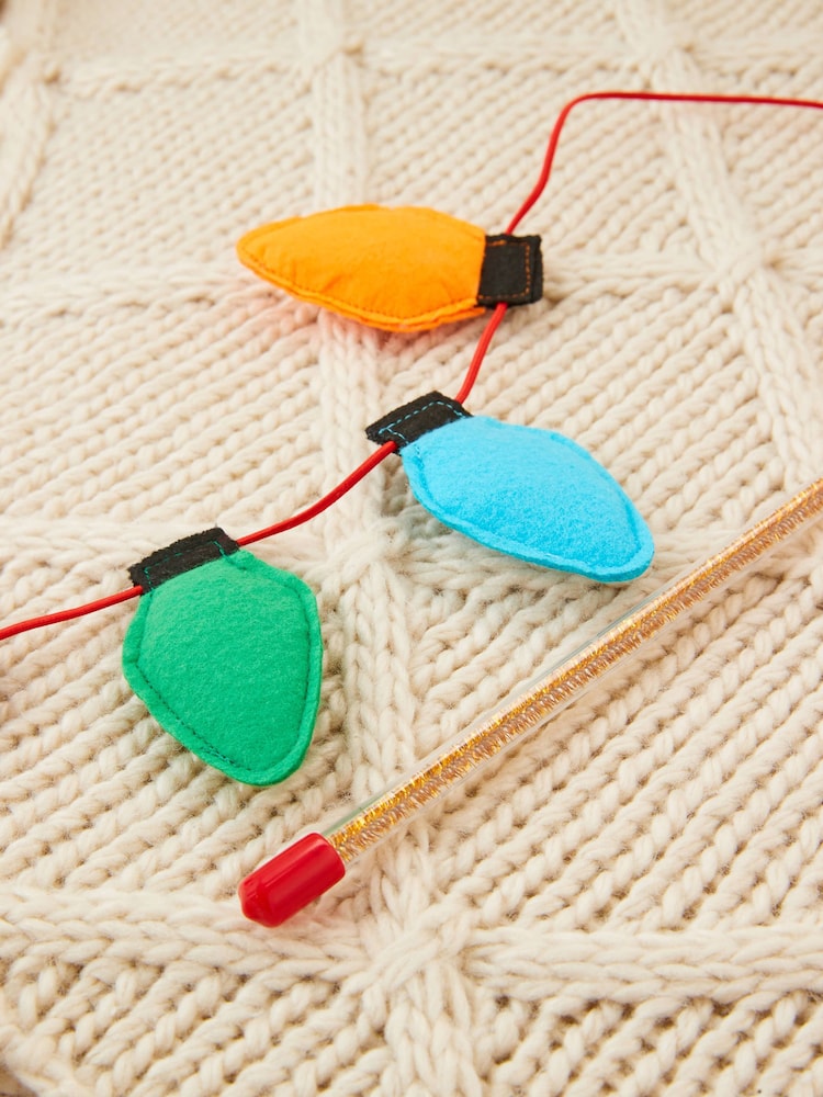 Christmas Lights Teaser Cat Toy - Image 2 of 4 Christmas Lights Teaser Cat Toy - Image 2 of 4