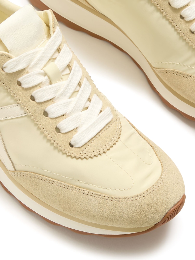 FitFlop x Pantone Retro-Q FF Suede Trainers - Bild 7 von 7 FitFlop x Pantone Retro-Q FF Suede Trainers - Bild 7 von 7