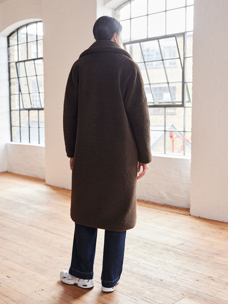 Brown Teddy Borg Long Coat - Image 2 of 6