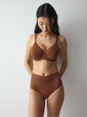 Triumph True Shape Sensation Wired Minimizer Bra - Bilde 2 av 5