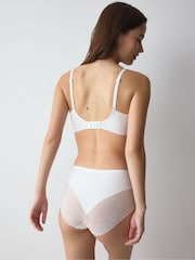 Triumph White Minimiser Comfort Contour Wired Bra - Image 3 of 5