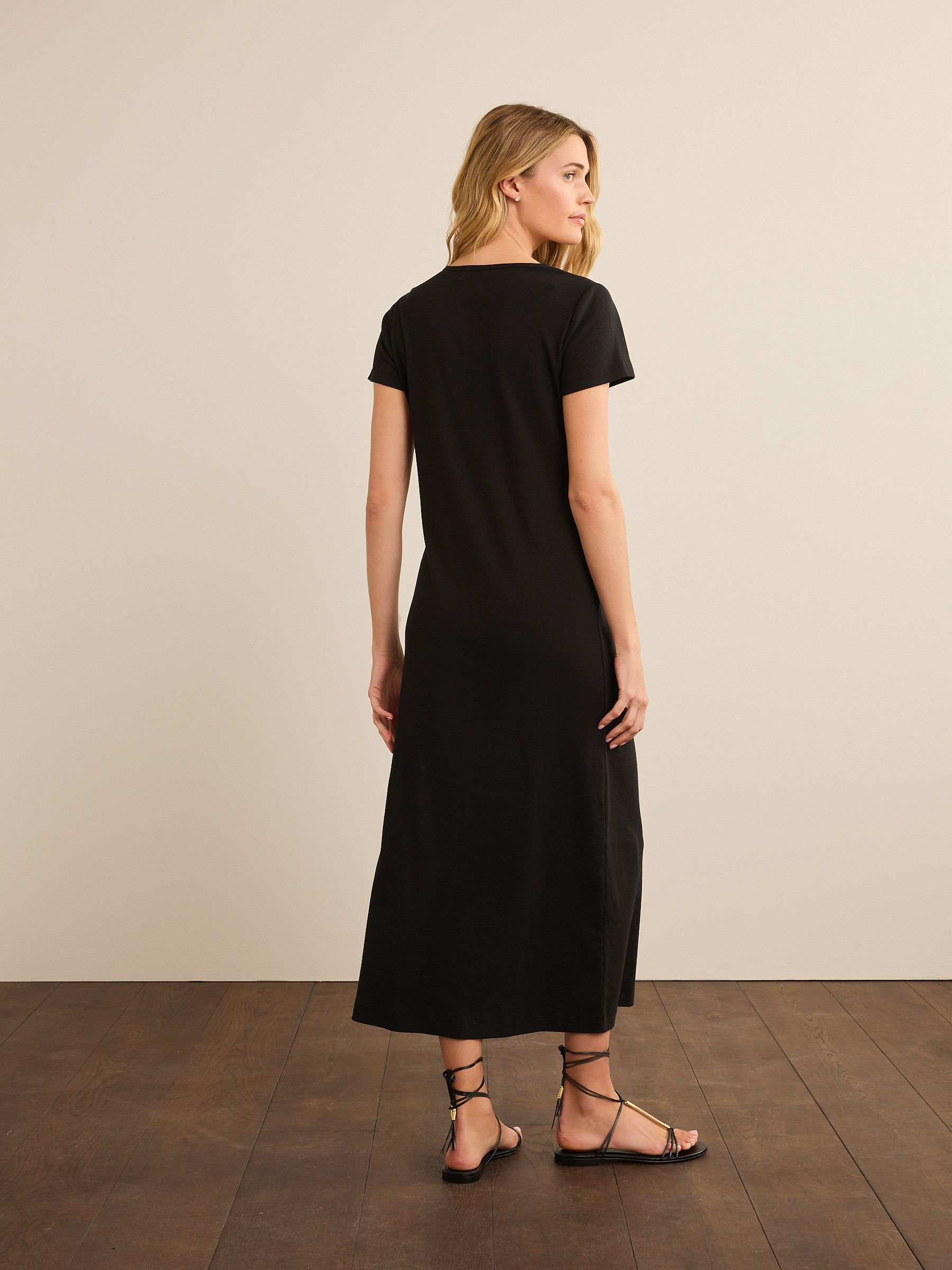 Black Ribbed T Shirt Style Column Maxi Dress With Slit Detail