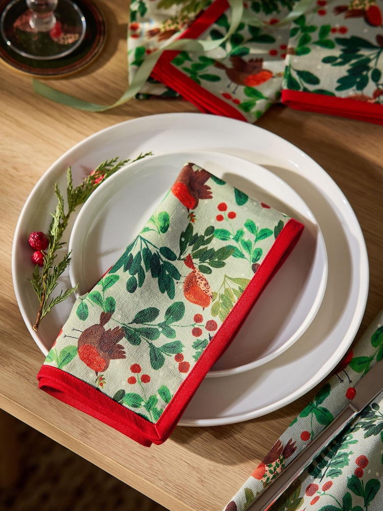 Set of 4 Green Robin Napkins - Image 1 of 2 Set of 4 Green Robin Napkins - Image 1 of 2