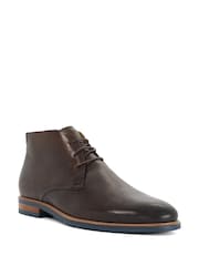 Marrón - Ajuste ancho - Botas chukka Dune London Millers Comfort Sole - Imagen 2 de 5
