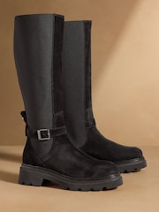 Svart semsket skinn - Russell & Bromley Mysty Knee High Boots - Bilde 1 av 7