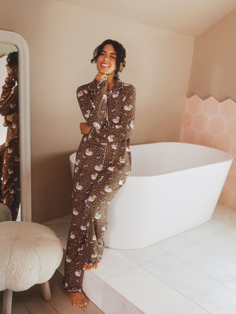 Urban Threads Brown Bath Time Bears Leopard Print Long Pyjamas Set - Image 1 of 4 Urban Threads Brown Bath Time Bears Leopard Print Long Pyjamas Set - Image 1 of 4