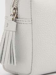 Osprey London The Saskia Leather Make Up Bag - Image 3 of 3