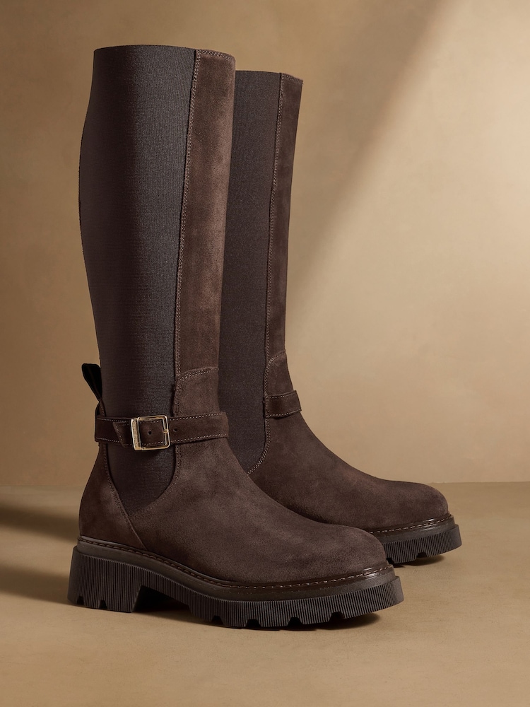 Brun semsket skinn - Russell & Bromley Mysty Knee High Boots - Bilde 1 av 7 Brun semsket skinn - Russell & Bromley Mysty Knee High Boots - Bilde 1 av 7